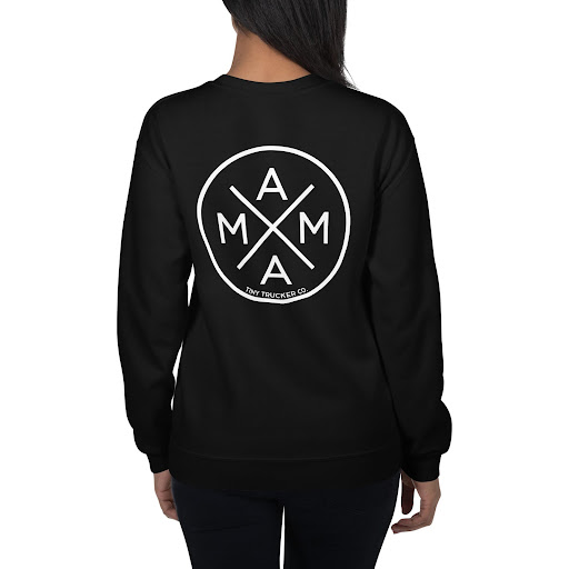 The Versatile Crewneck Sweatshirt: A Wardrobe Essential for Every Season