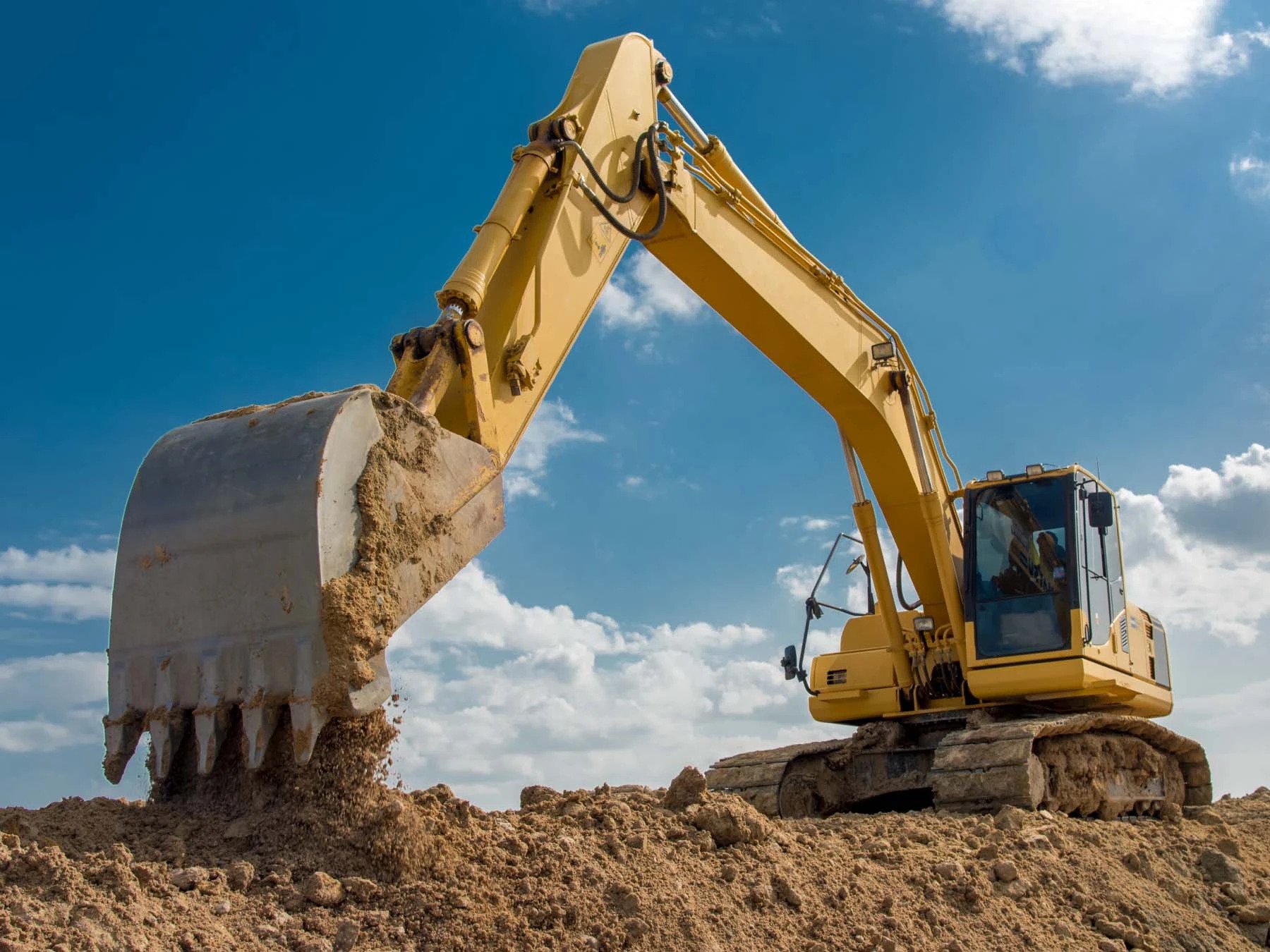 5 Versatile Excavator Bucket Types and Their Application