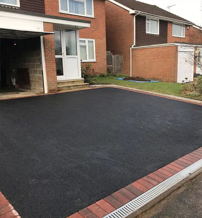 Crafting Perfect Driveways: Poole’s Most Trusted Driveway Contractors