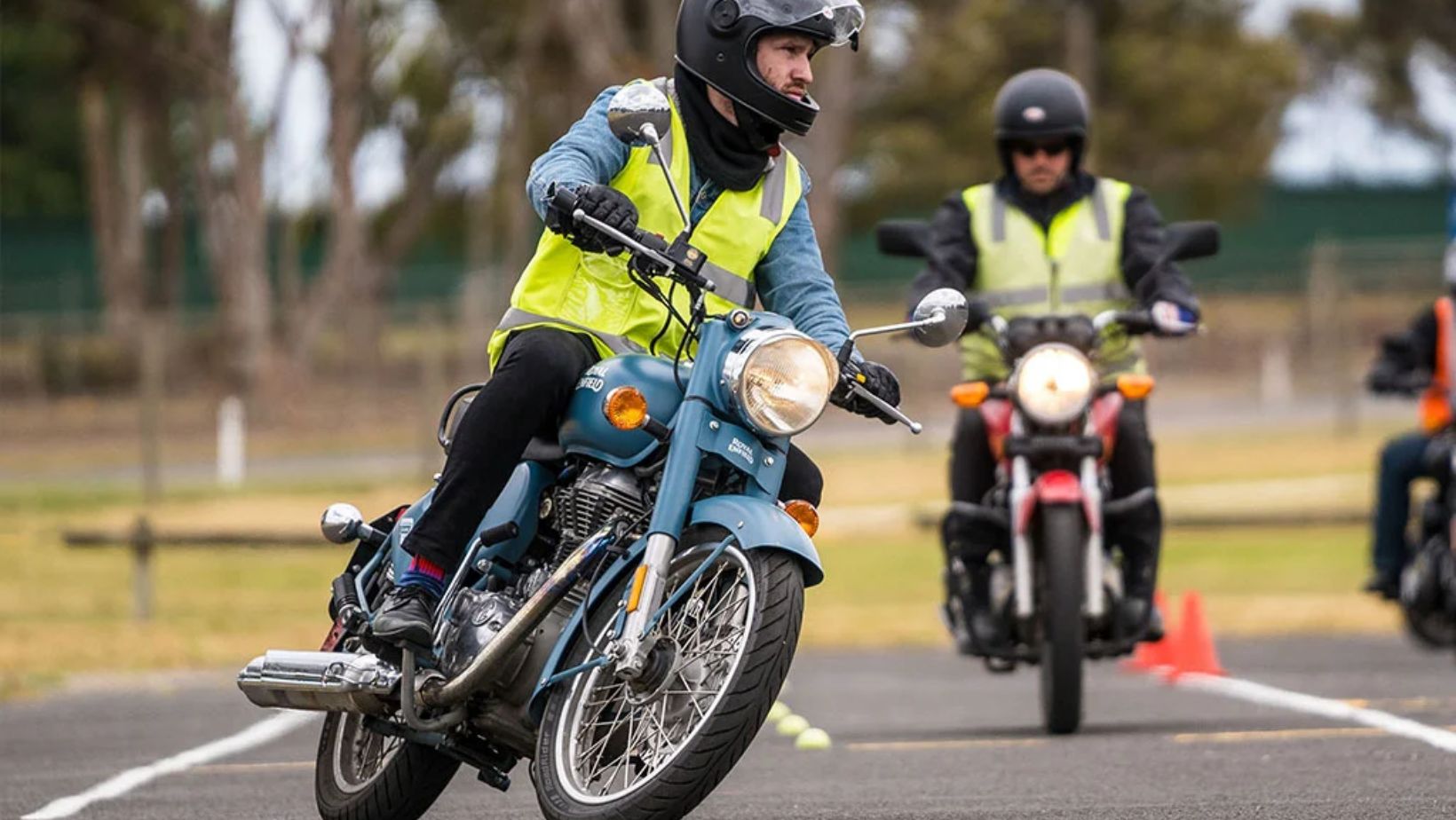 Learning the Ropes: A Novice’s Guide to Motorcycle Mastery