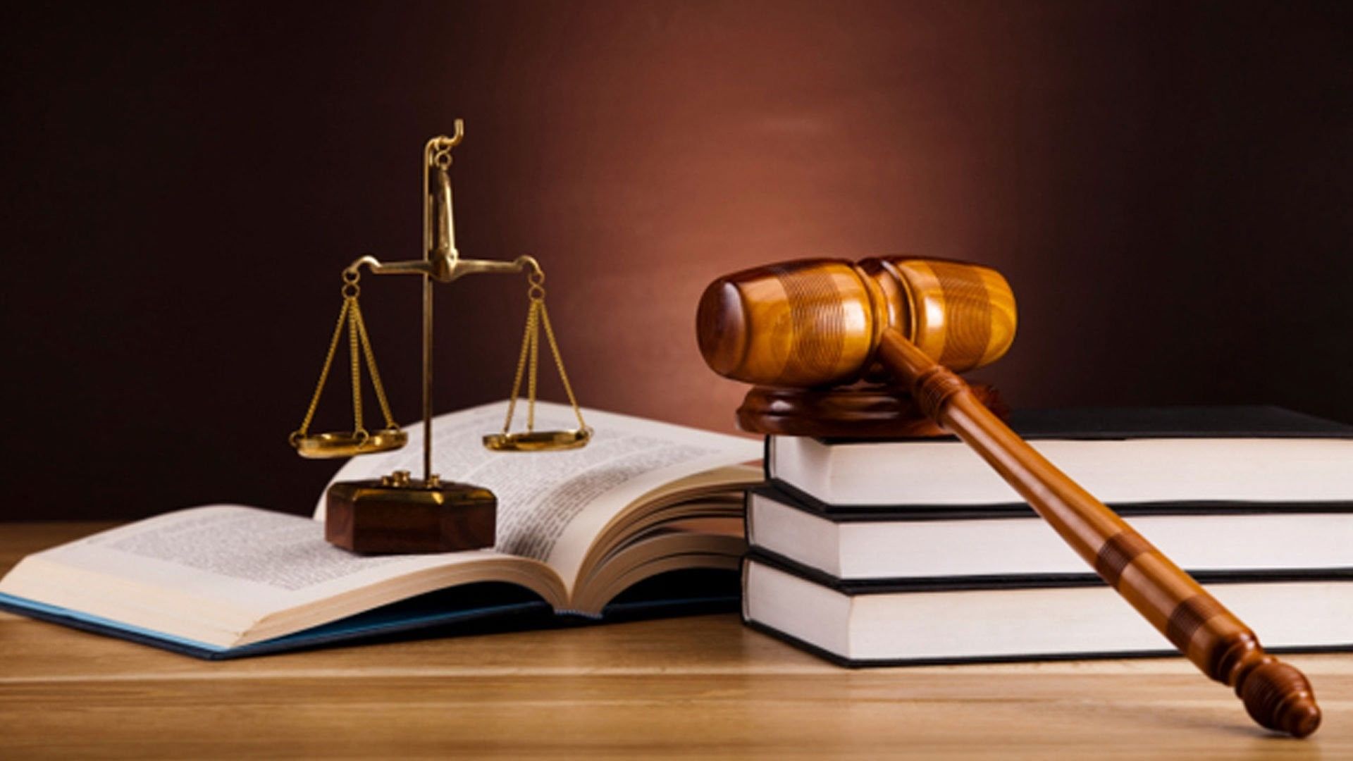 Law Firms in Pakistan: Navigating Legal Frontiers with Excellence